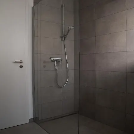 Eg Fuer Max 5 Personen